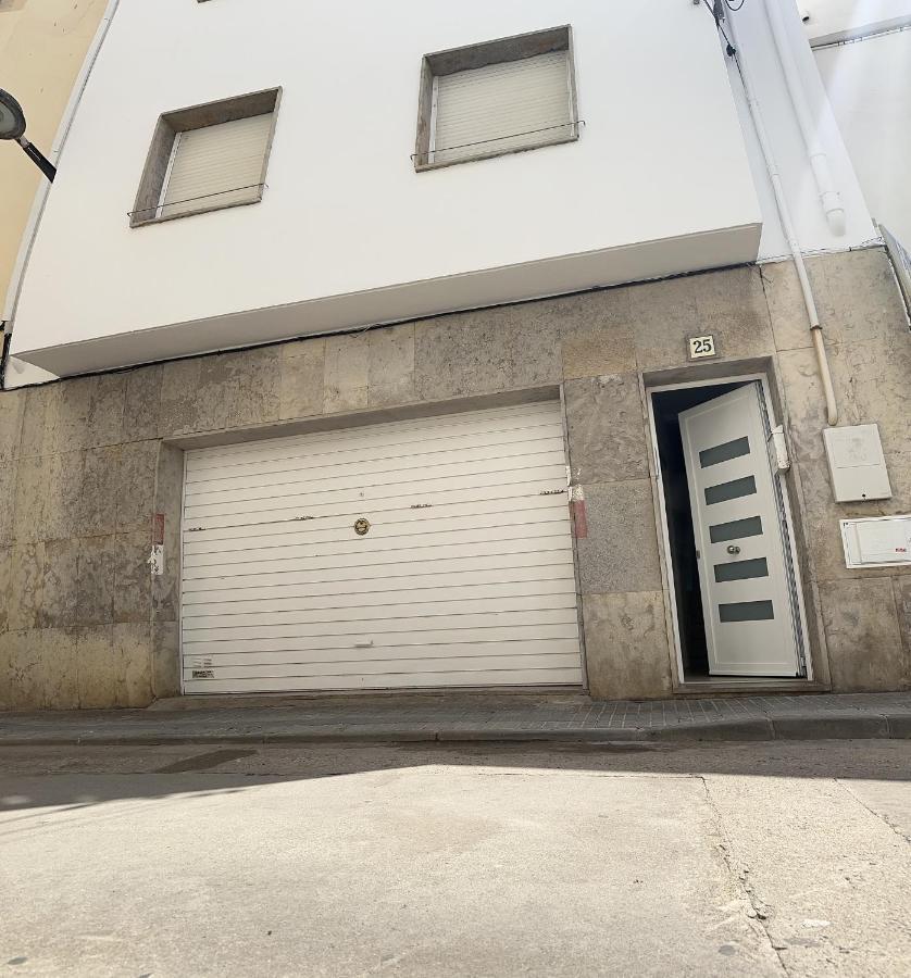 Llagut Daire L' Escala Dış mekan fotoğraf